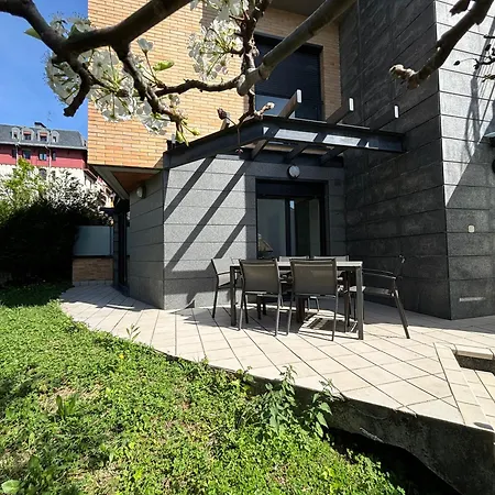 Ulia Apartments- Garden Boutique Saint-Sébastien Extérieur photo